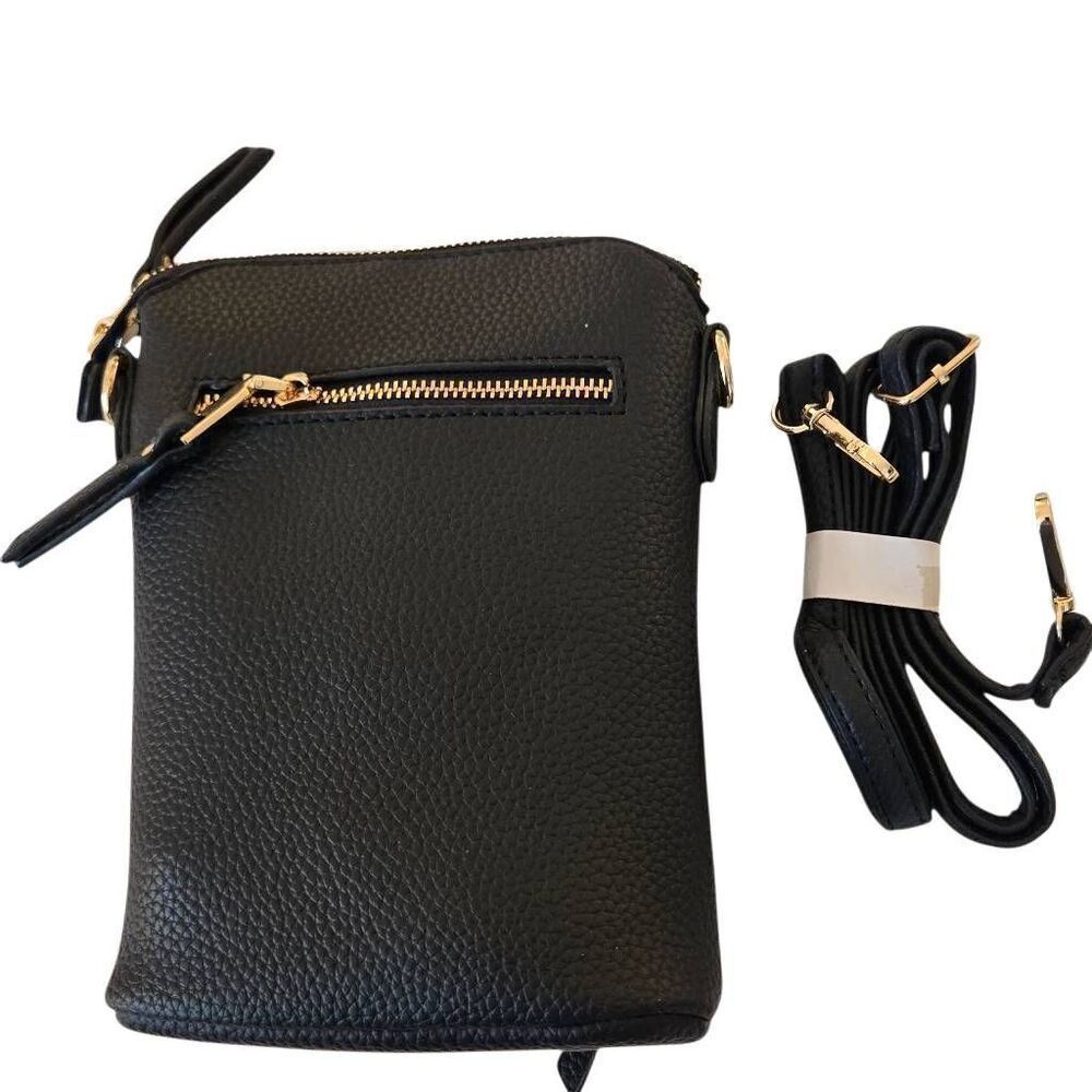 NWOT Womens Pebbled Vegan Leather Compact Travel Crossbody Bag Black Small